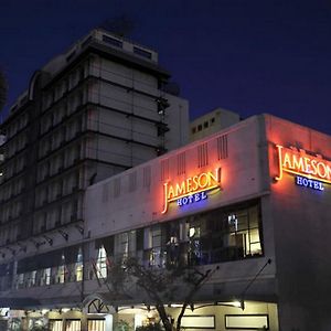 Cresta Jameson Hotel